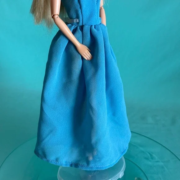 Generation girl Barbie 1998 - Picture 7 of 14
